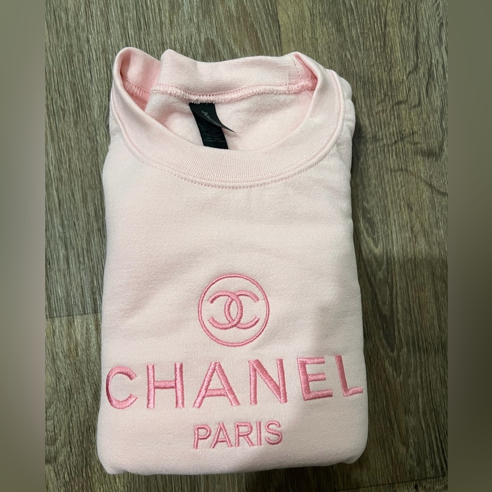 Paris Vintage Inspired Pink Sweater